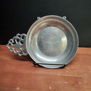 Engraved 1776-1976 Wilton Armetale Porringer Bicentennial Commemorative Bowl